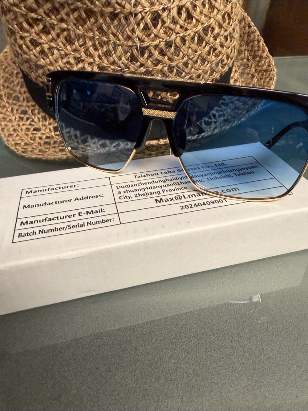 Aviator Sunglasses with Blue Gradient Lenses